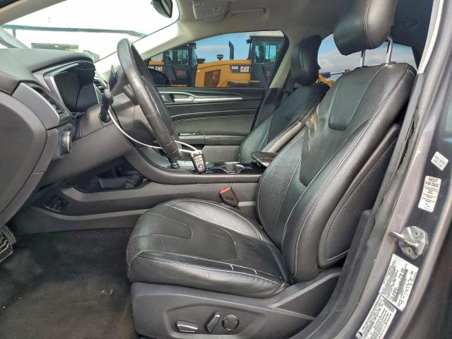 Ford Fusion Titanium Image 5