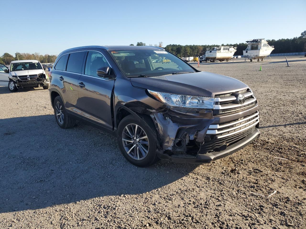 Toyota Highlander Se Image 3