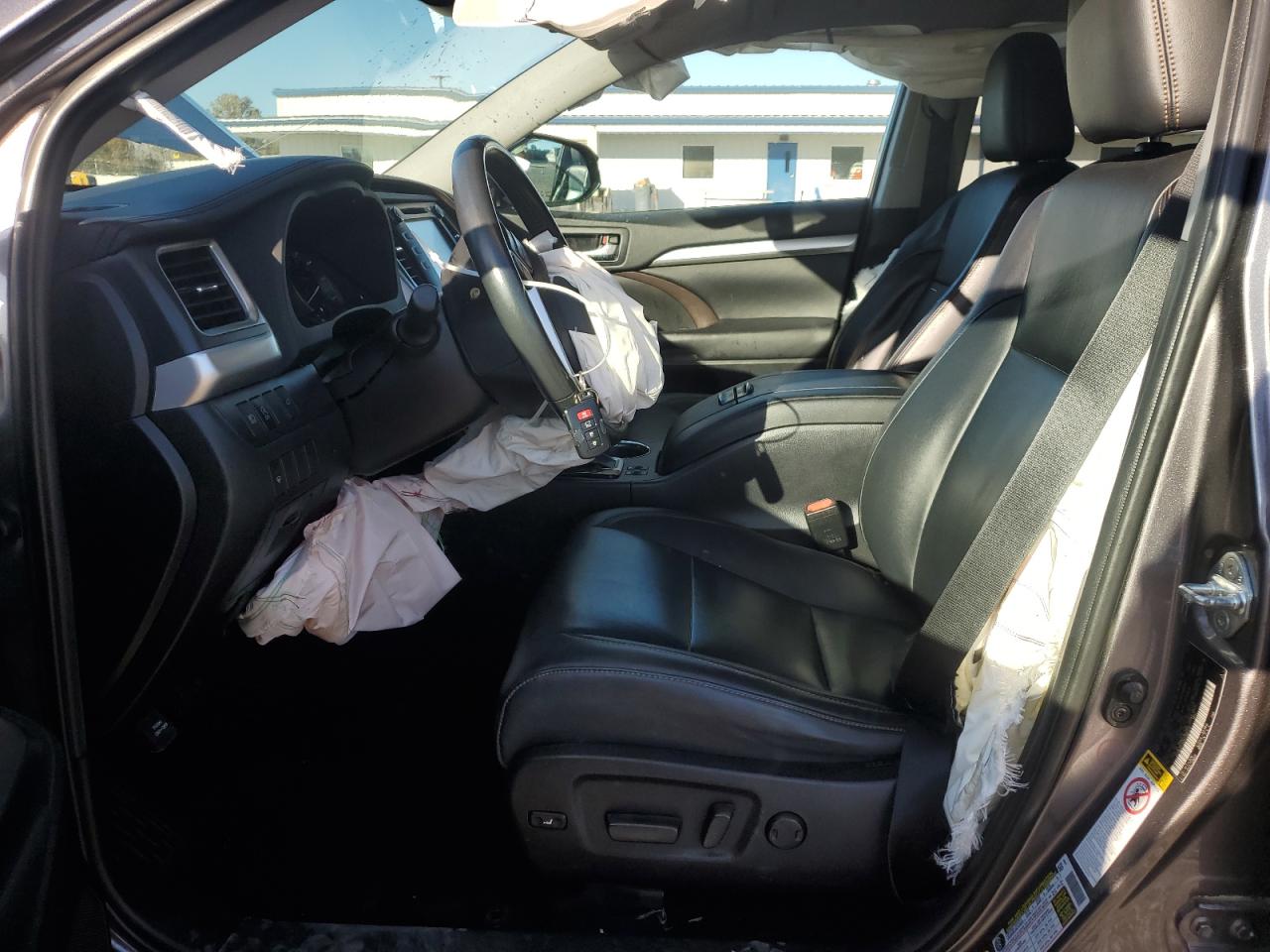 Toyota Highlander Se Image 7