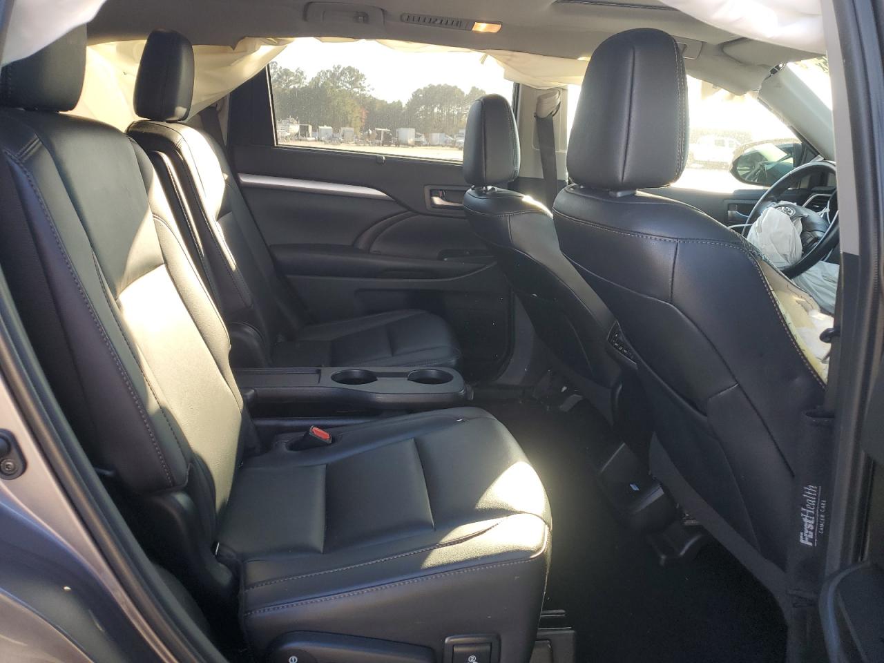 Toyota Highlander Se Image 10