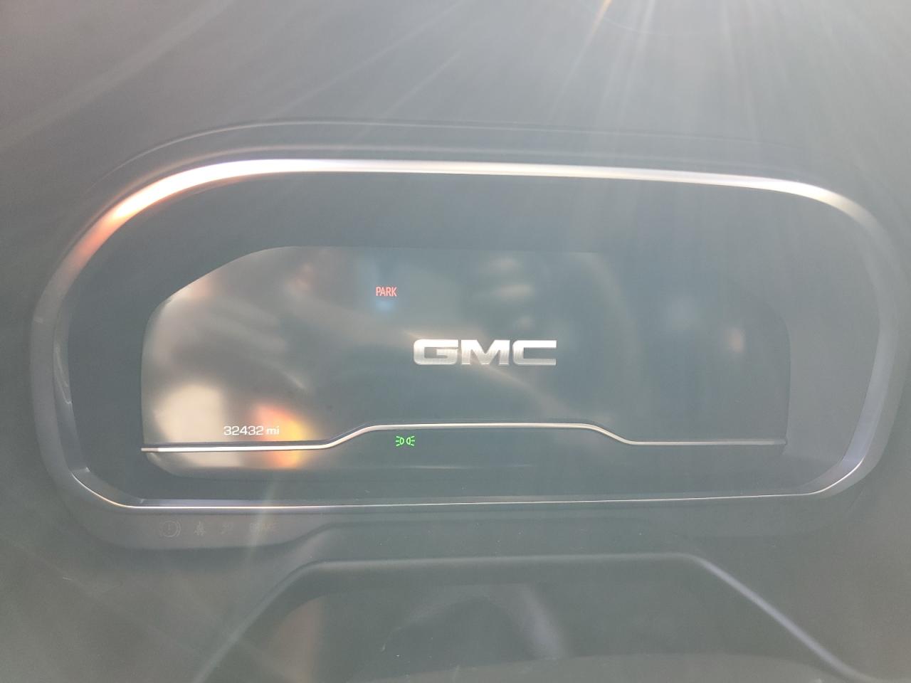 GMC Yukon Slt Image 6