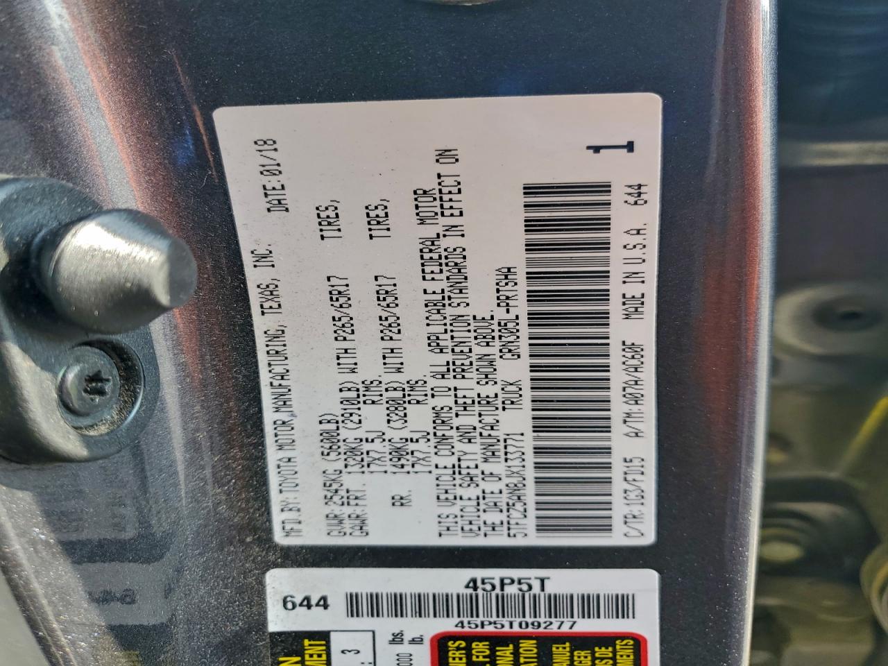 Toyota Tacoma Double Cab Image 11