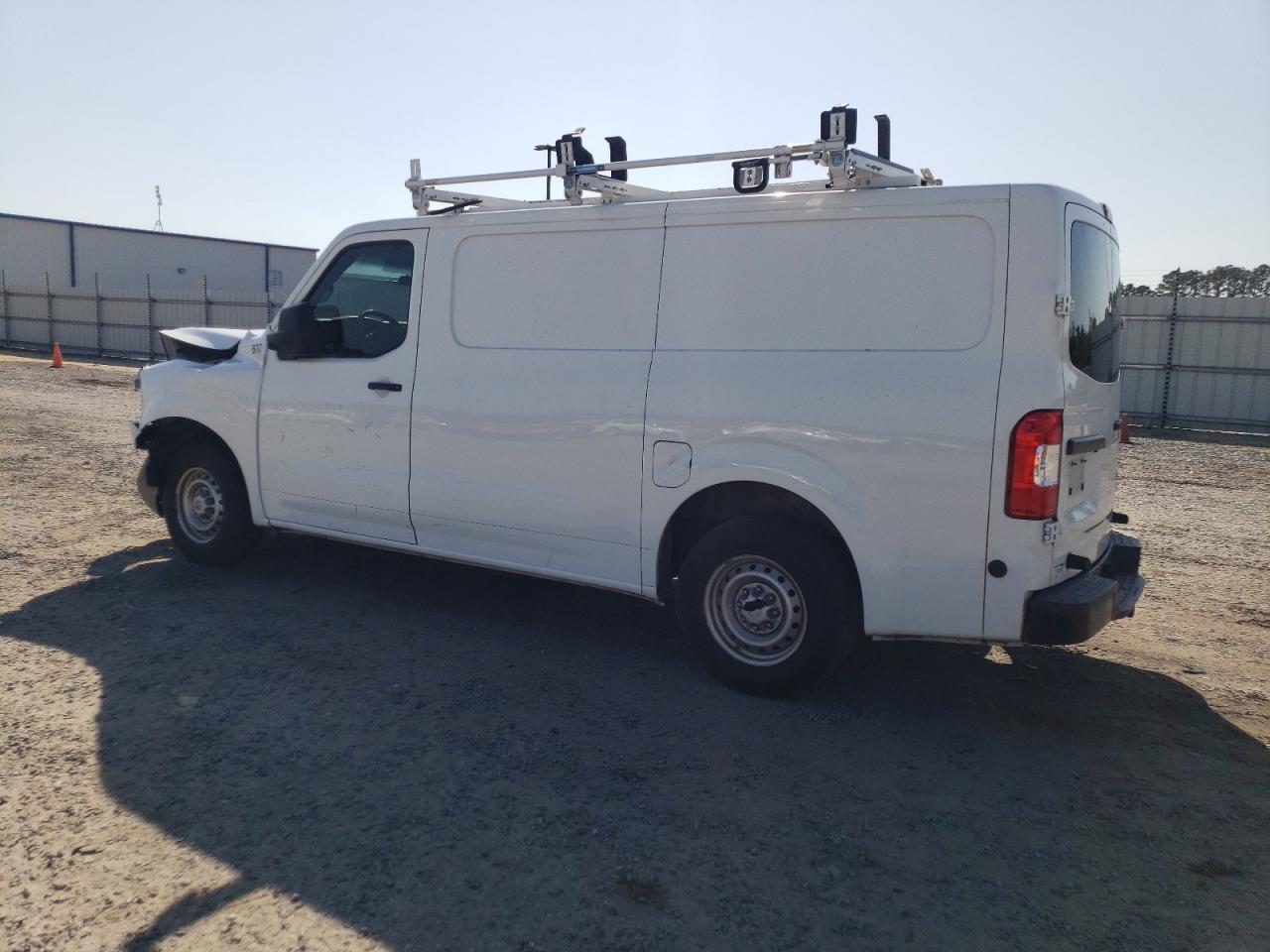 Nissan Nv 1500 S Image 2