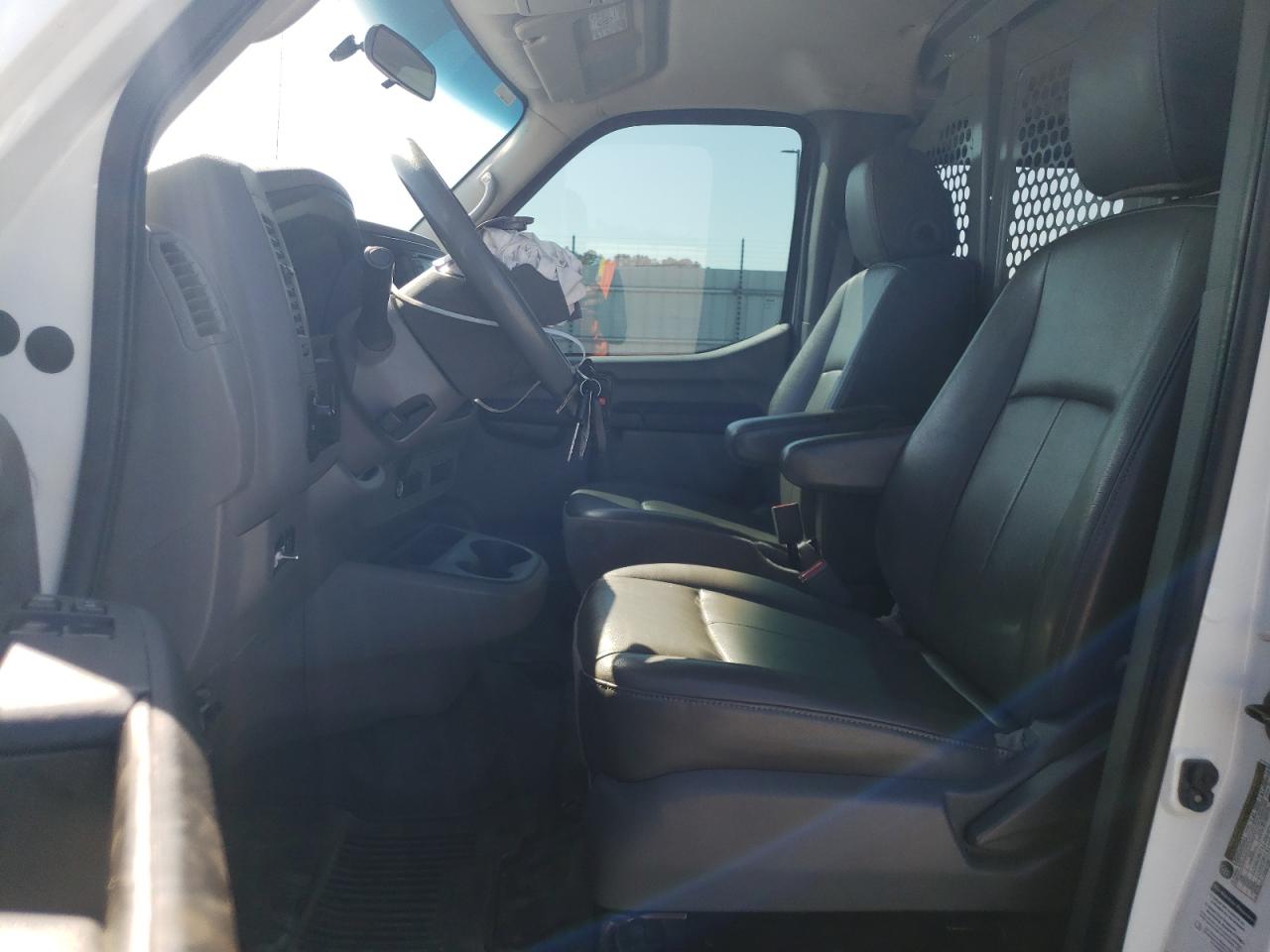 Nissan Nv 1500 S Image 11