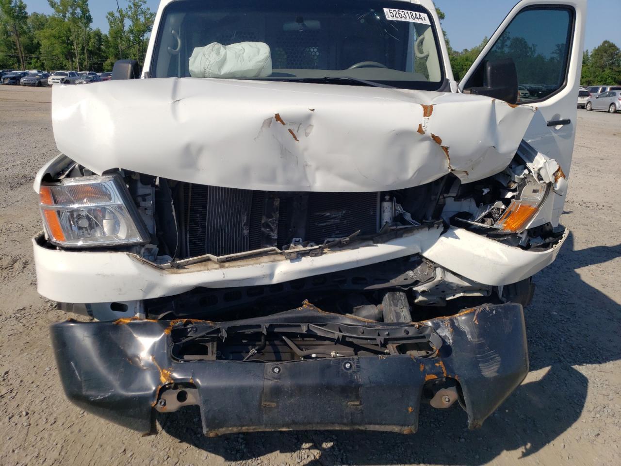 Nissan Nv 1500 S Image 9