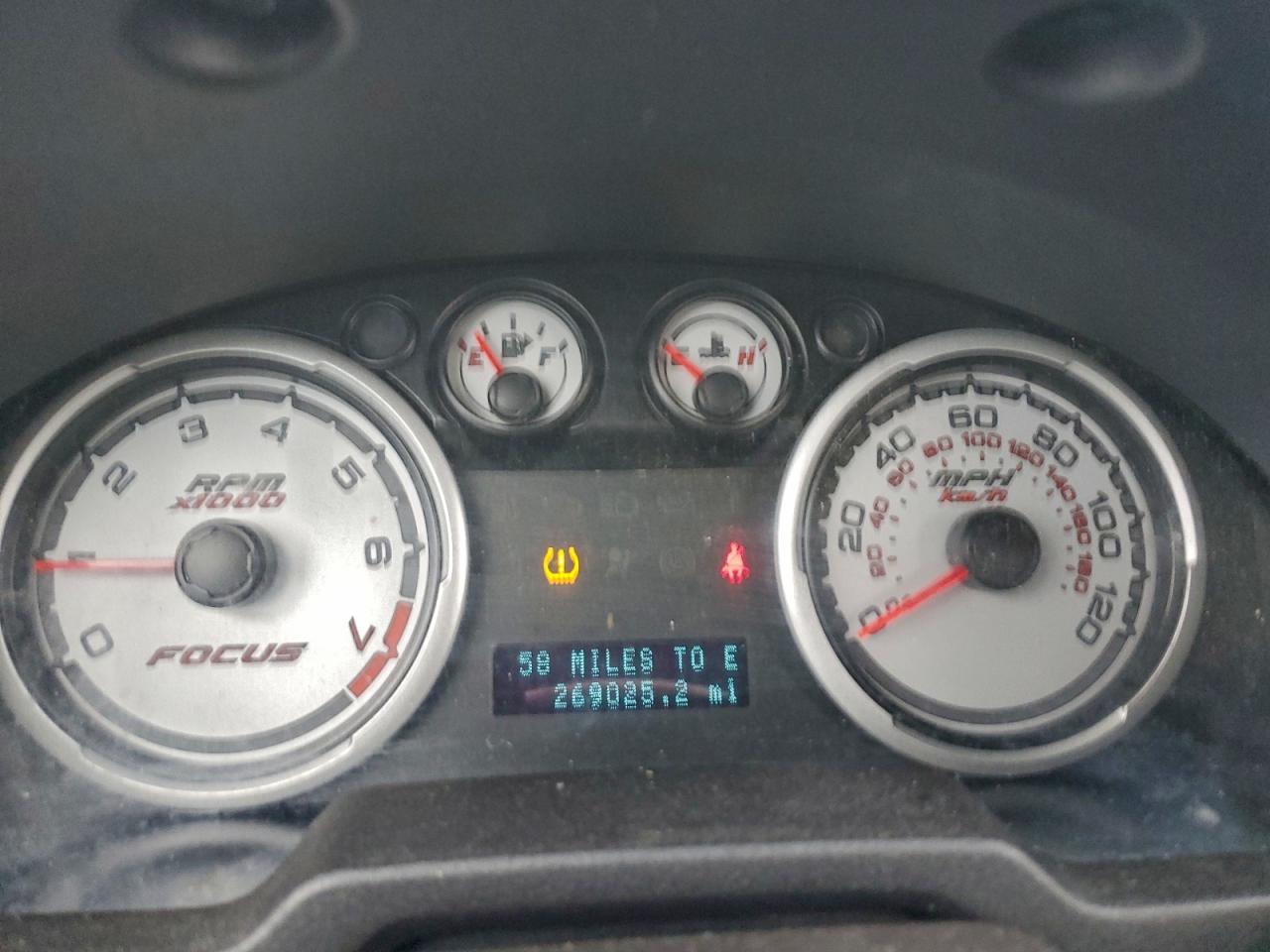 Ford Focus Se Image 12