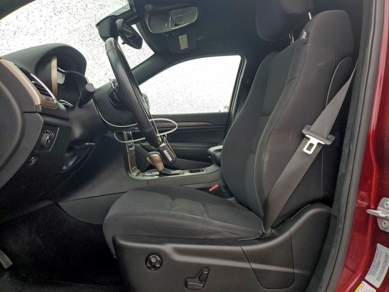 Jeep Grand Cherokee Laredo Image 9