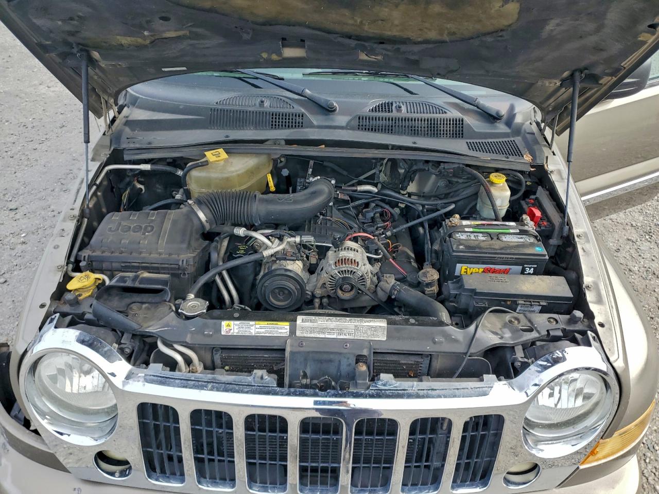 Jeep Liberty Limited Image 3