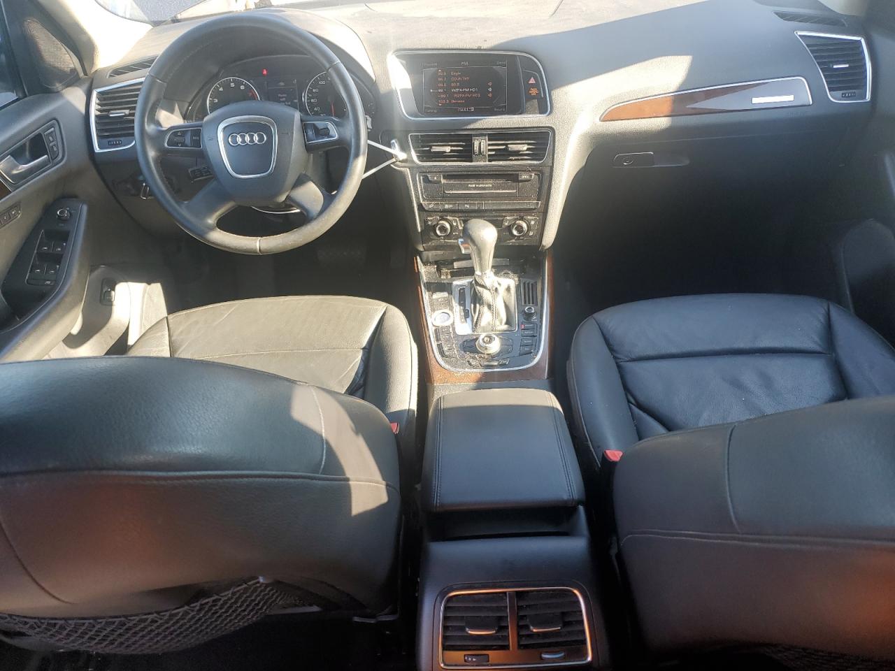 Audi Q5 Premium Plus Image 13