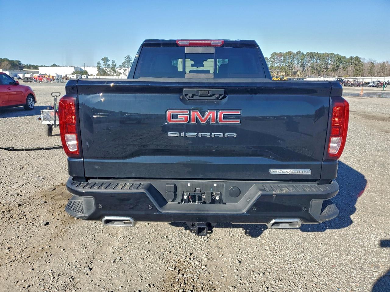 GMC Sierra K1500 Elevation Image 13