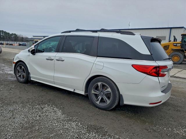 Honda Odyssey Touring Image 2
