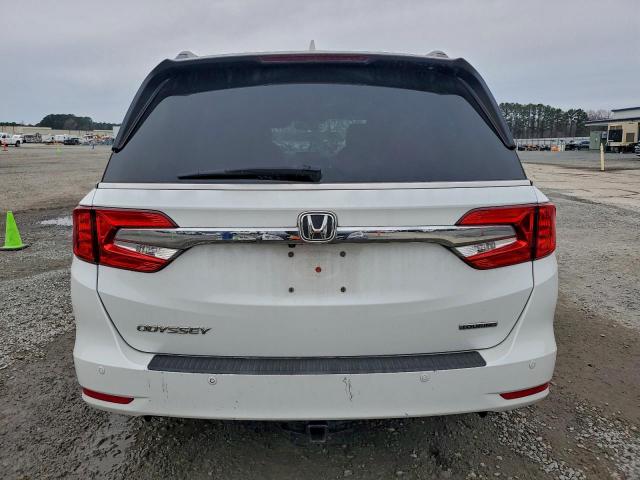 Honda Odyssey Touring Image 8