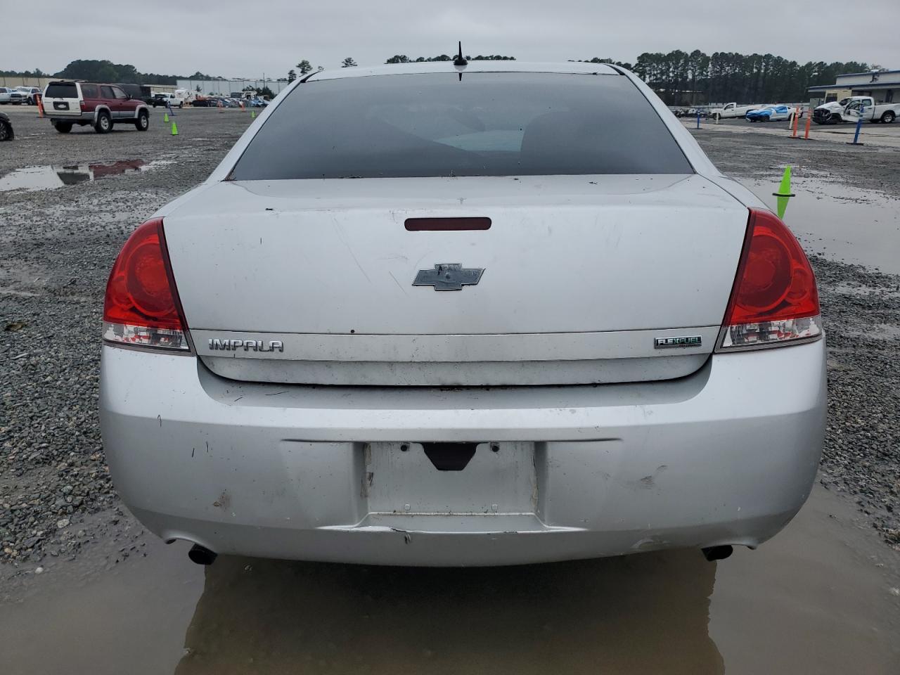 Chevrolet Impala Ls Image 2