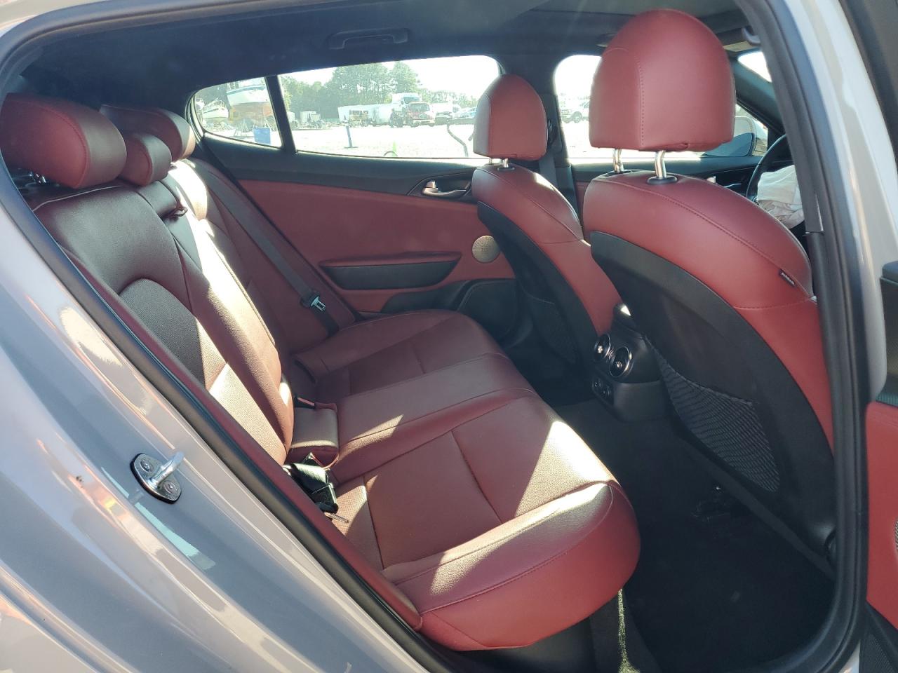 Kia Stinger Gt Line Image 7