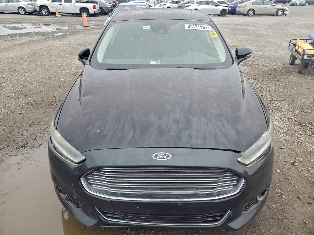 Ford Fusion Titanium Phev Image 4