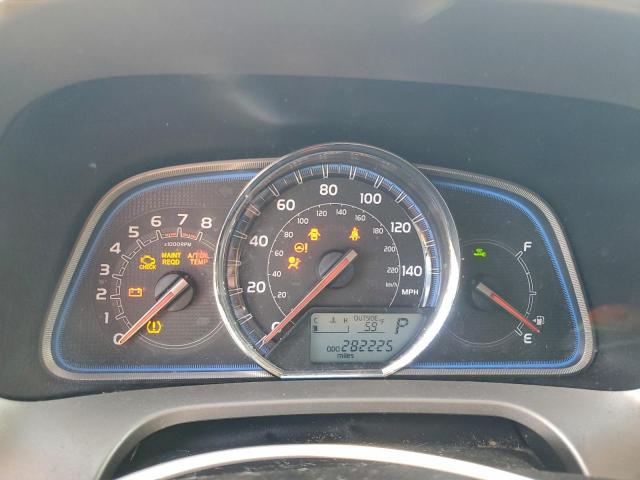 Toyota RAV4 Limited Image 8