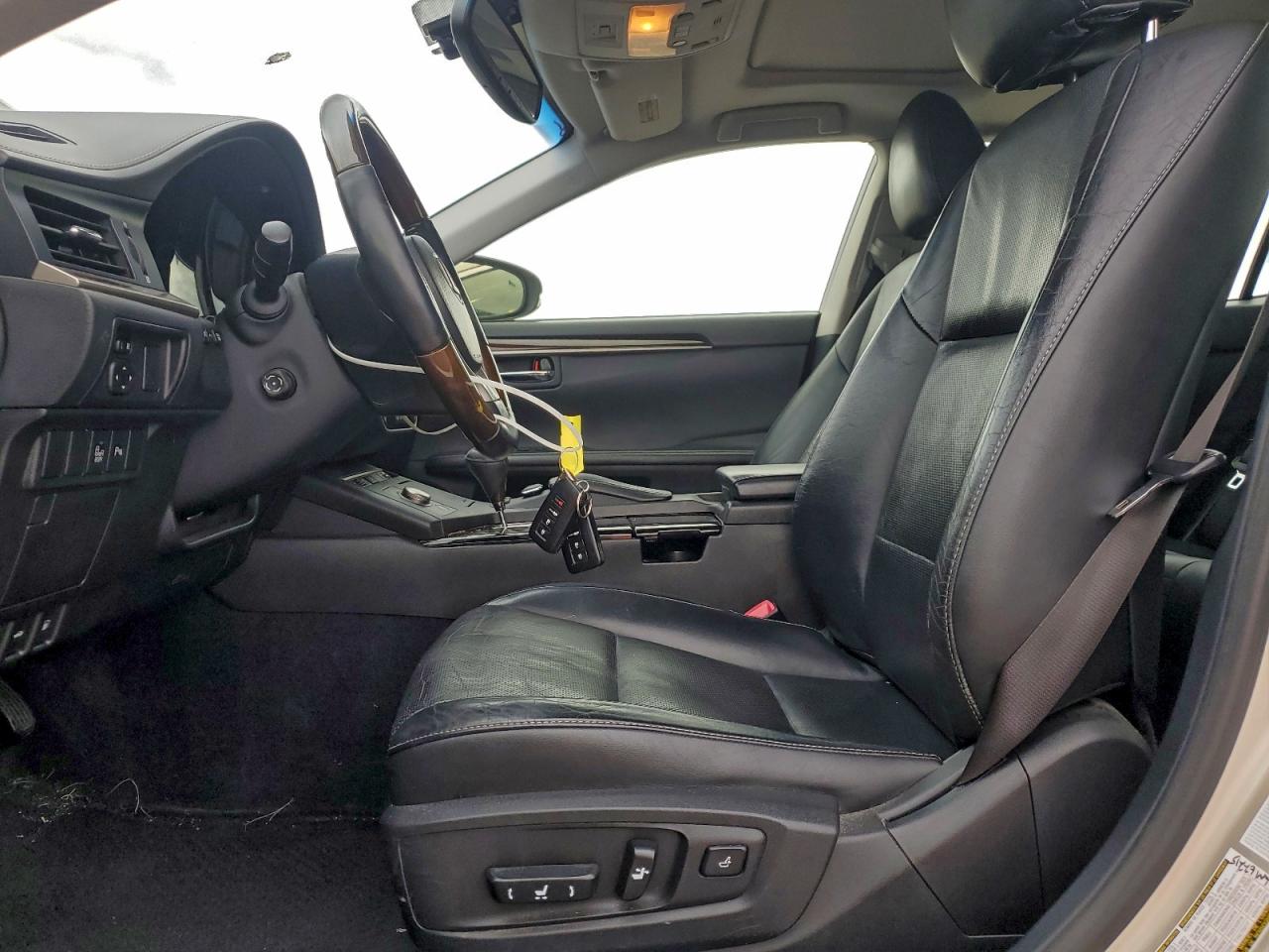 Lexus Es 350 Image 12