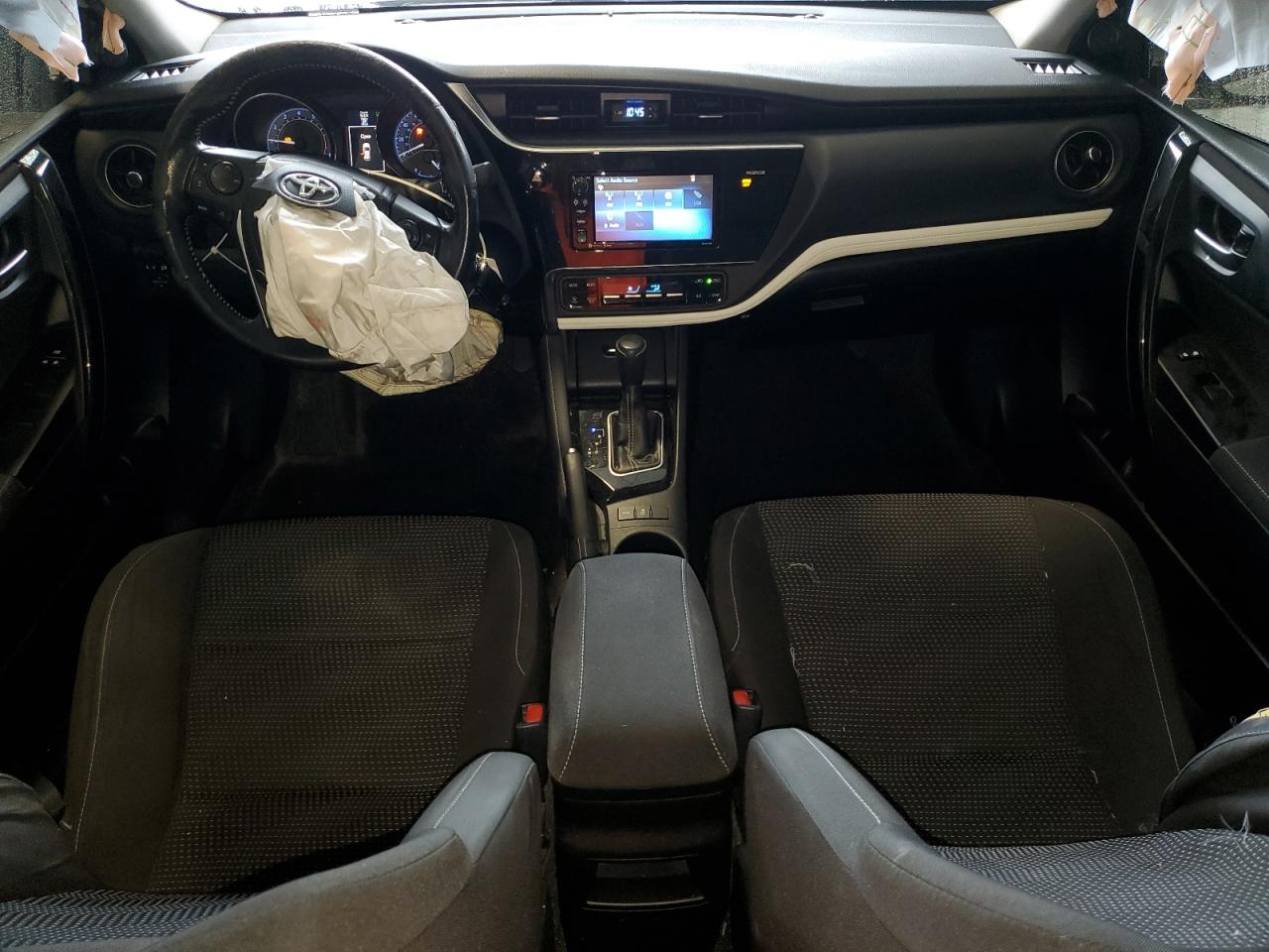 Toyota Corolla Image 7