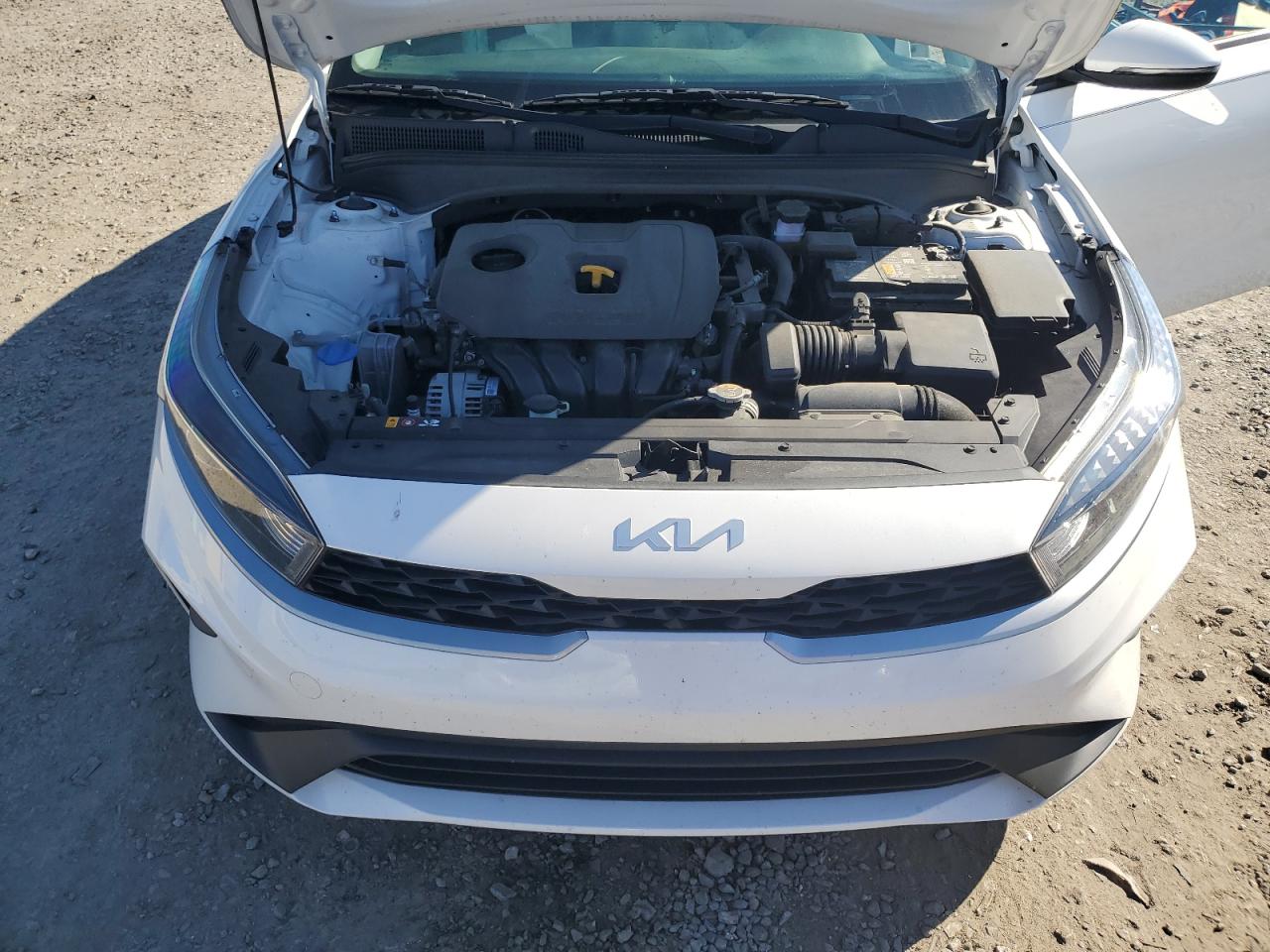 Kia Forte Fe Image 10