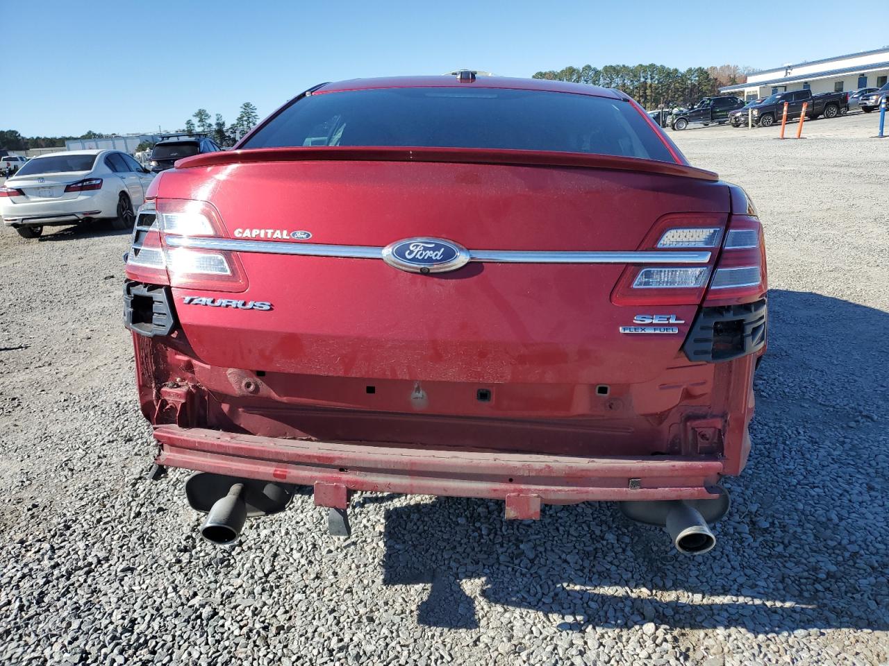 Ford Taurus Sel Image 8