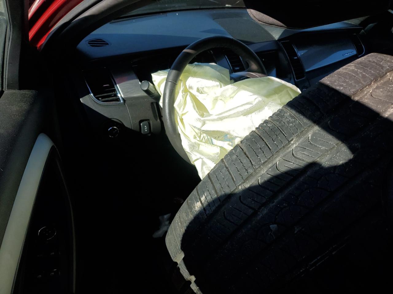 Ford Taurus Sel Image 7