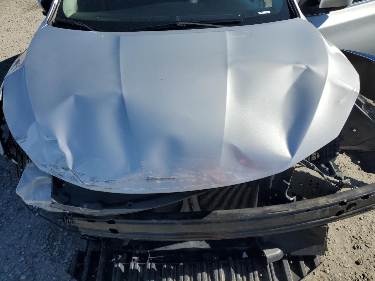 Nissan Sentra S Image 3