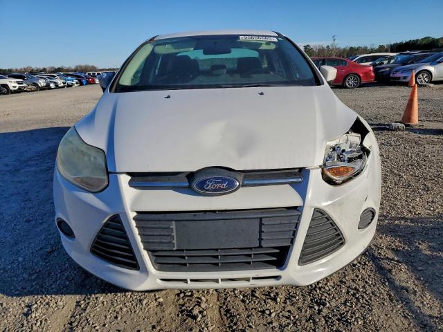 Ford Focus Se Image 11