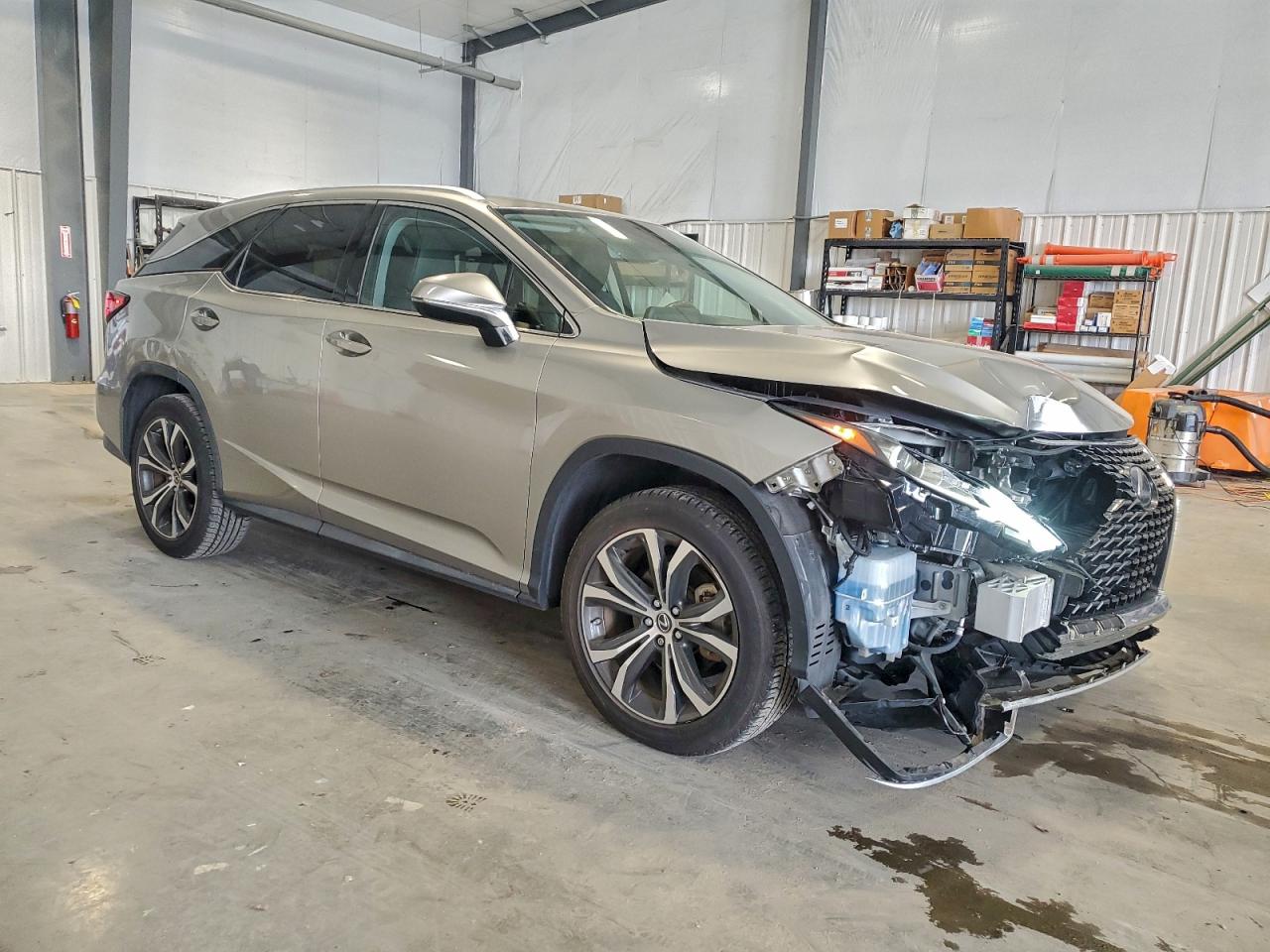 Lexus RX 350 L Image 2