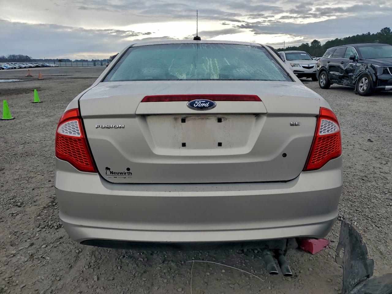 Ford Fusion Se Image 4