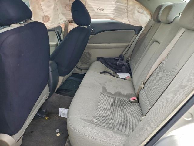 Ford Fusion Se Image 6