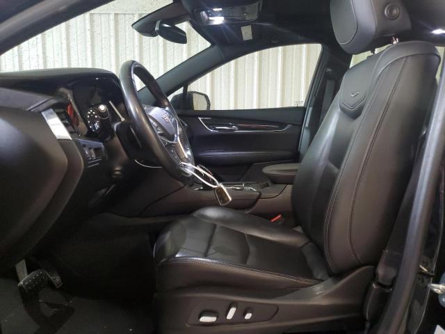 Cadillac XT5 Premium Luxury Image 2