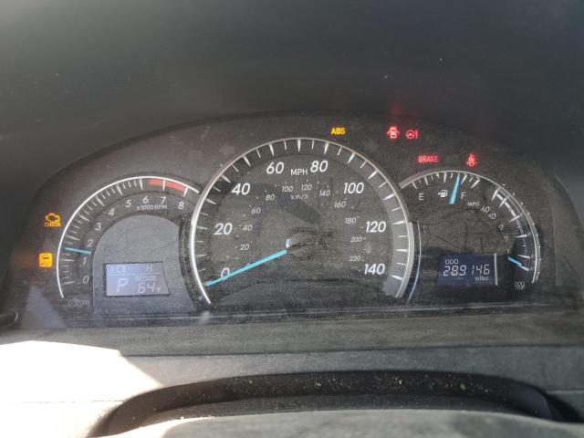 Toyota Camry Base Image 8