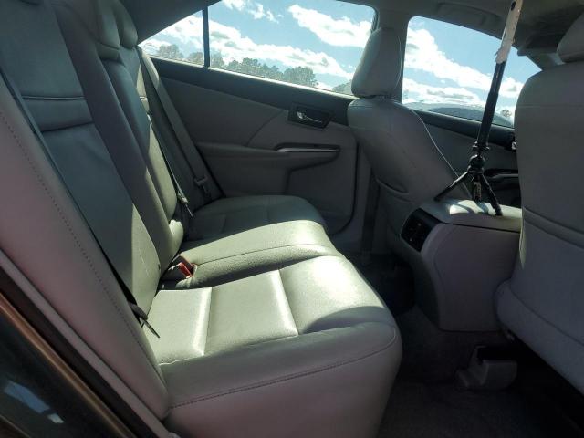 Toyota Camry Base Image 11