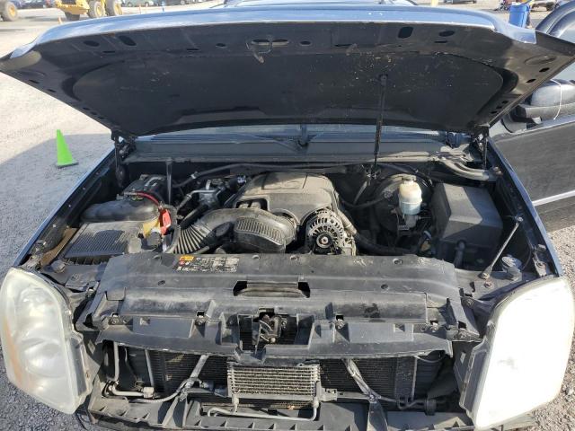 GMC Yukon Denali Image 7