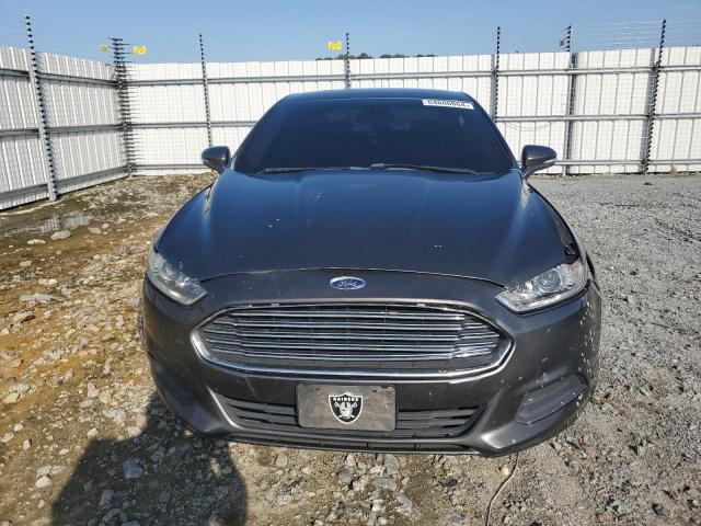 Ford Fusion Se Image 3
