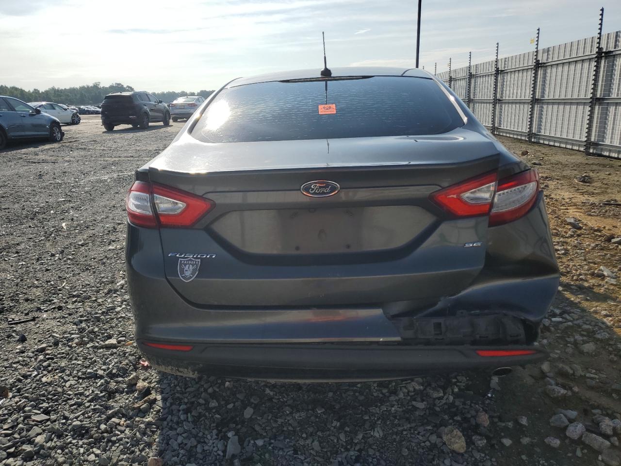 Ford Fusion Se Image 9