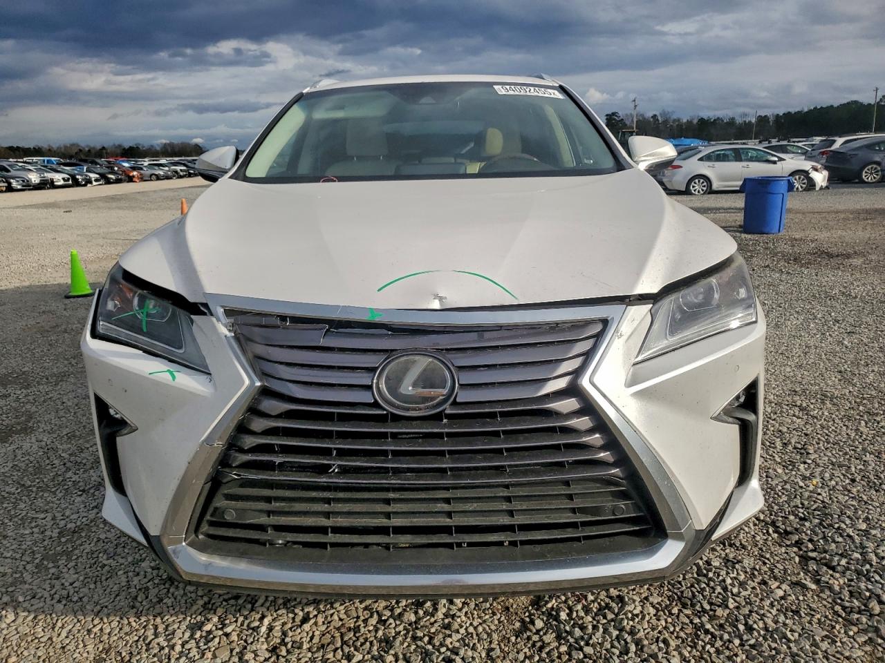 Lexus RX 350 Base Image 3