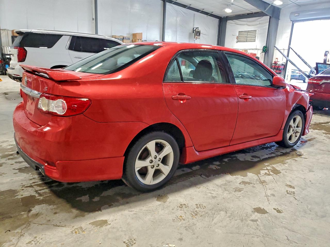 Toyota Corolla Base Image 4