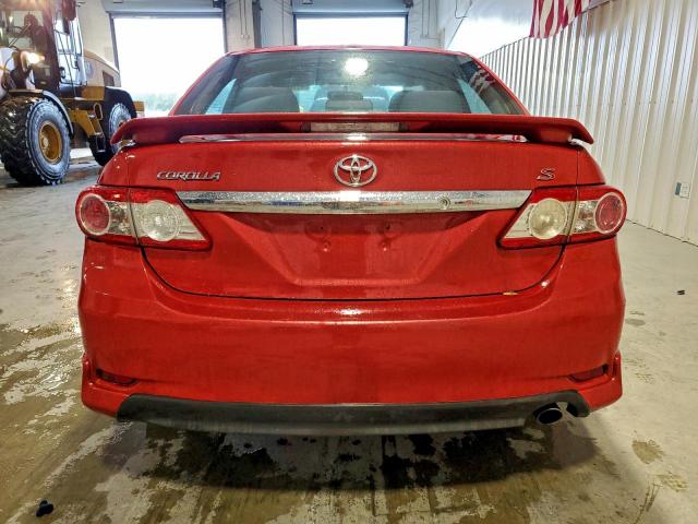 Toyota Corolla Base Image 7