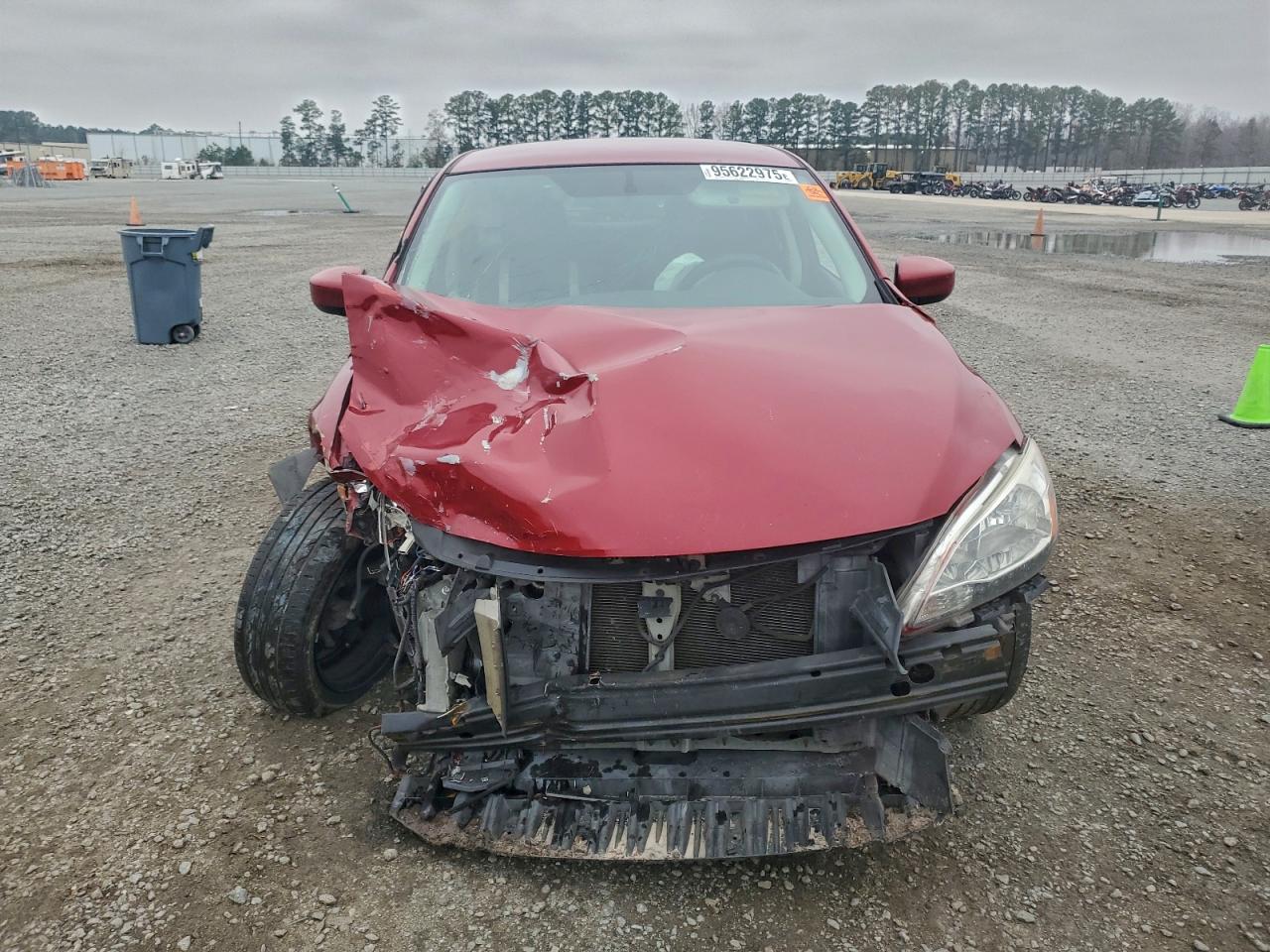 Nissan Sentra S Image 5