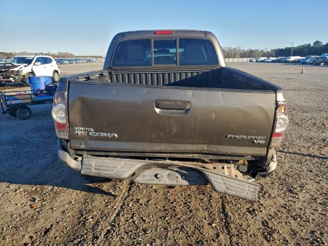 Toyota Tacoma Double Cab Prerunner Image 6