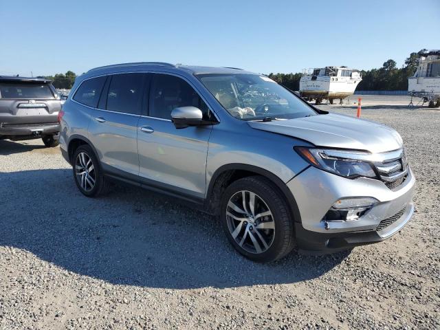 Honda Pilot Touring Image 3