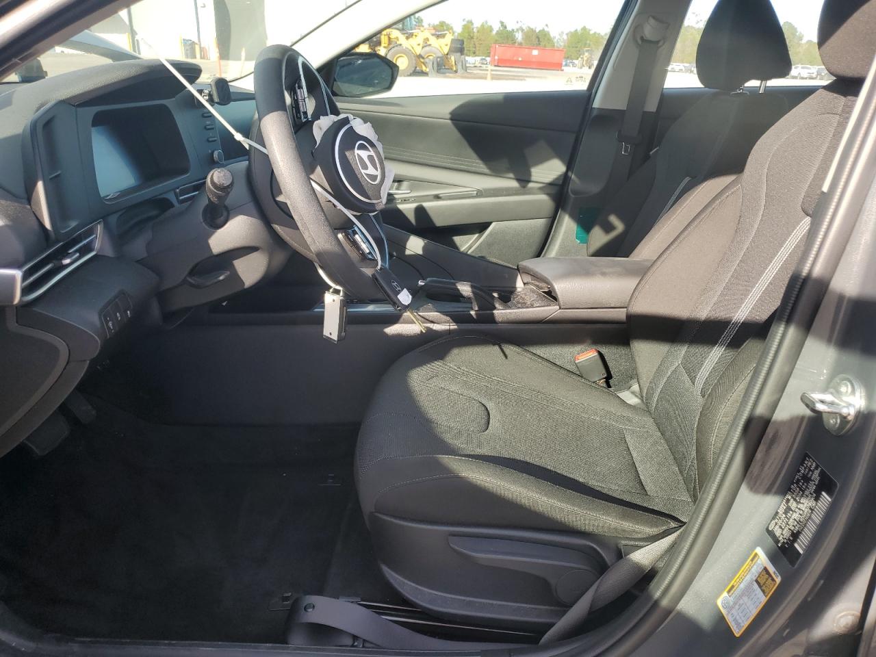 Hyundai ELANTRA Se Image 3