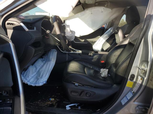 Toyota RAV4 Xle Image 10