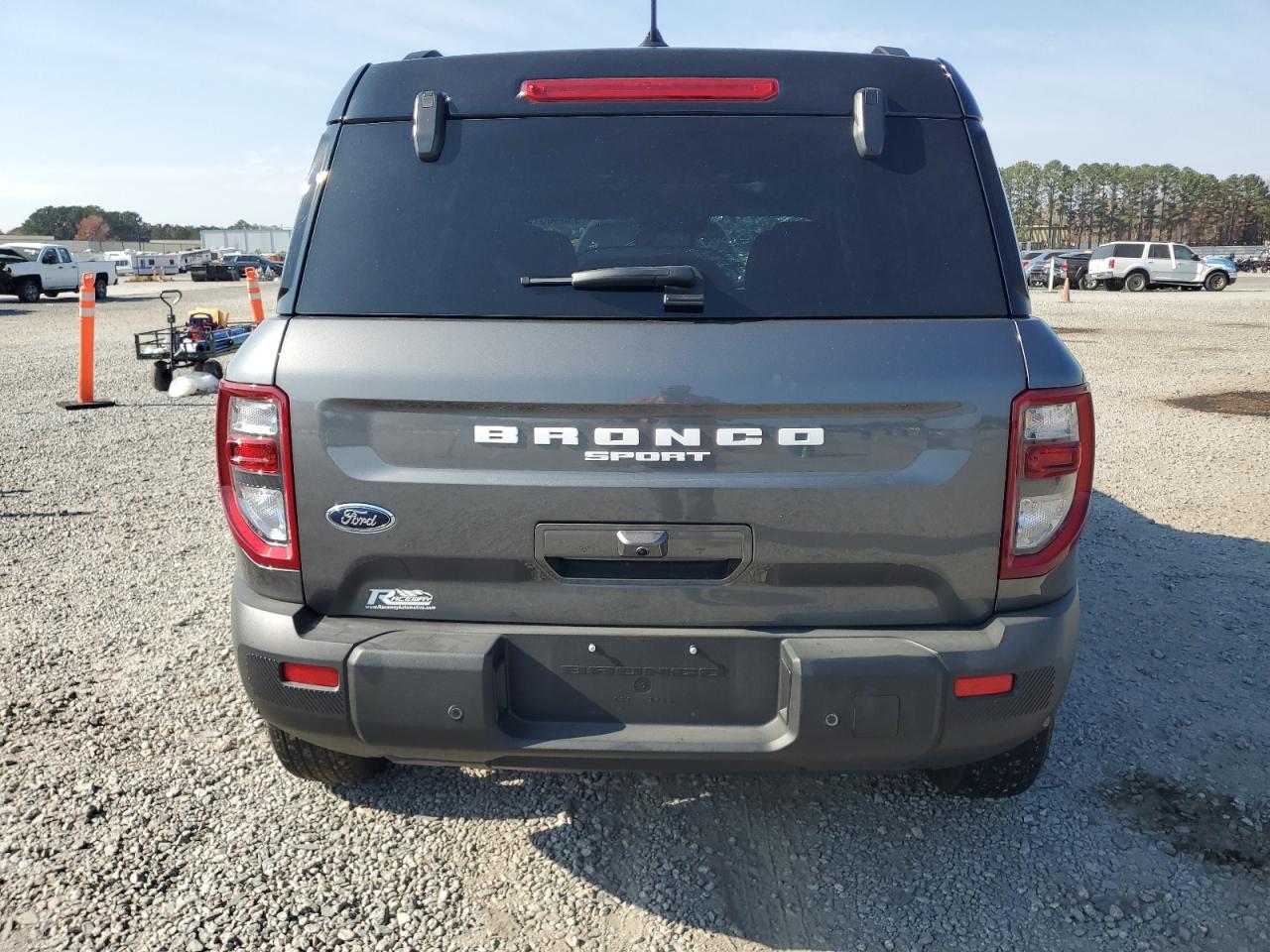 Ford Bronco Outer Banks Image 5