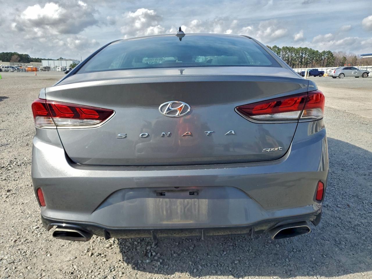 Hyundai SONATA Limited Image 9