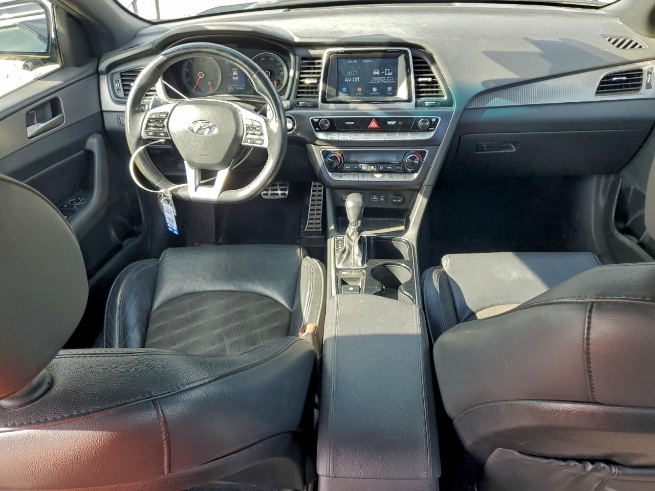 Hyundai SONATA Limited Image 12