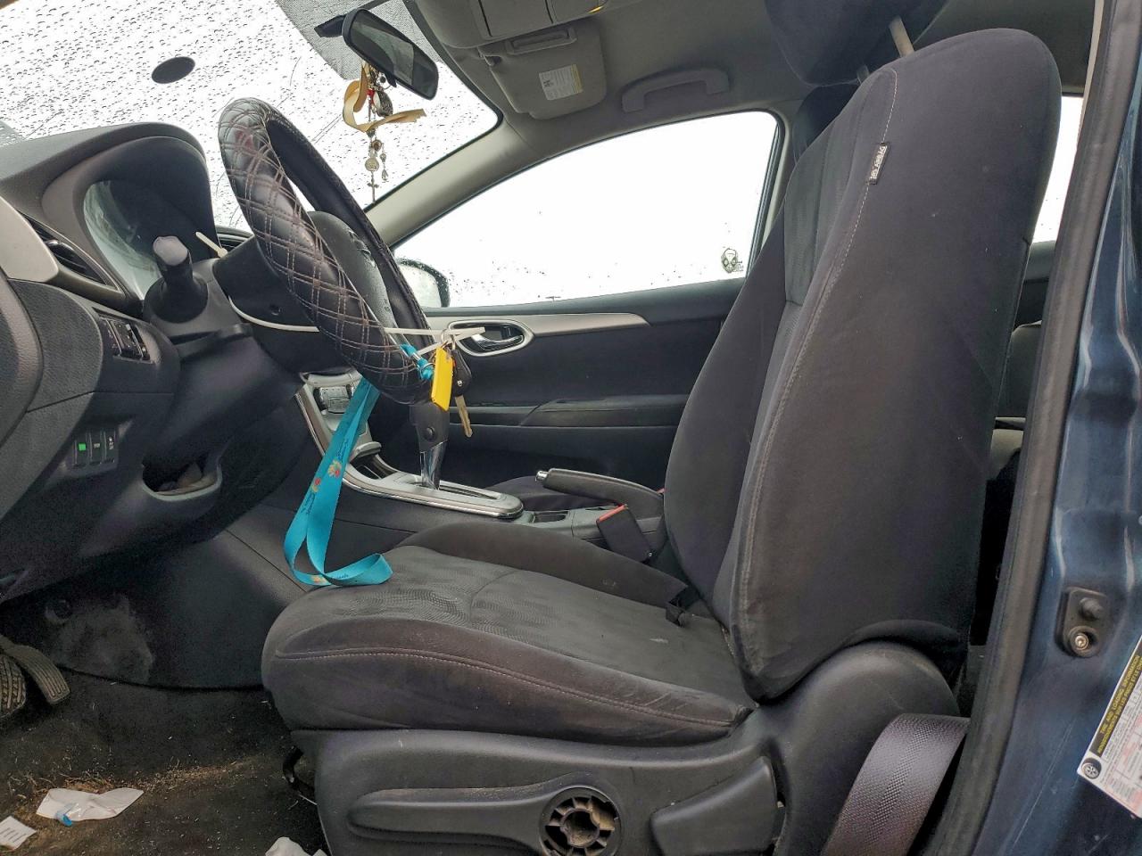 Nissan Sentra S Image 6