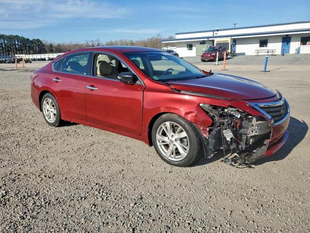 Nissan Altima 2.5 Image 2