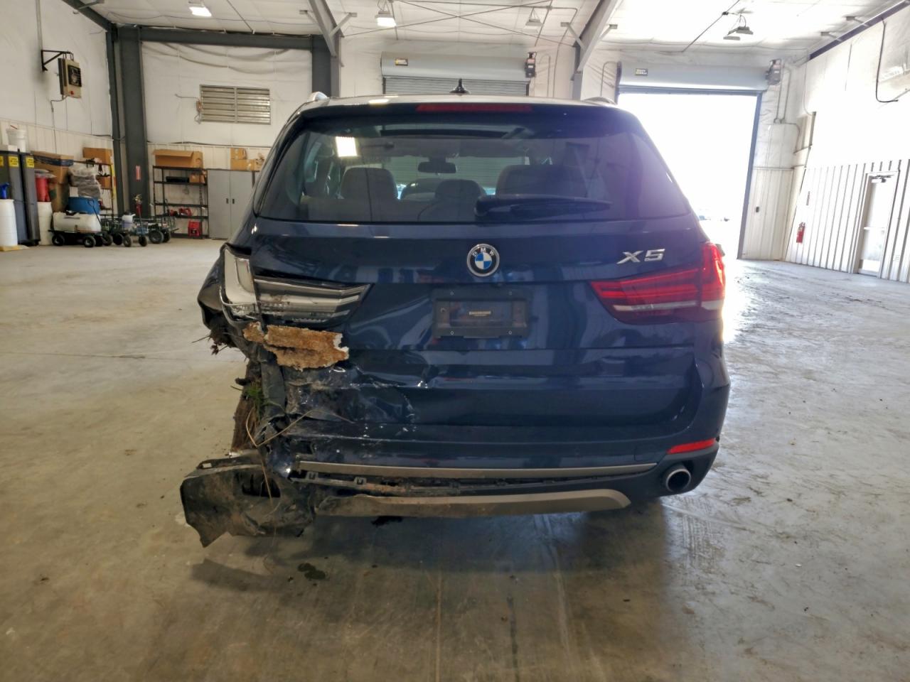 BMW X Series Xdrive35i Image 2